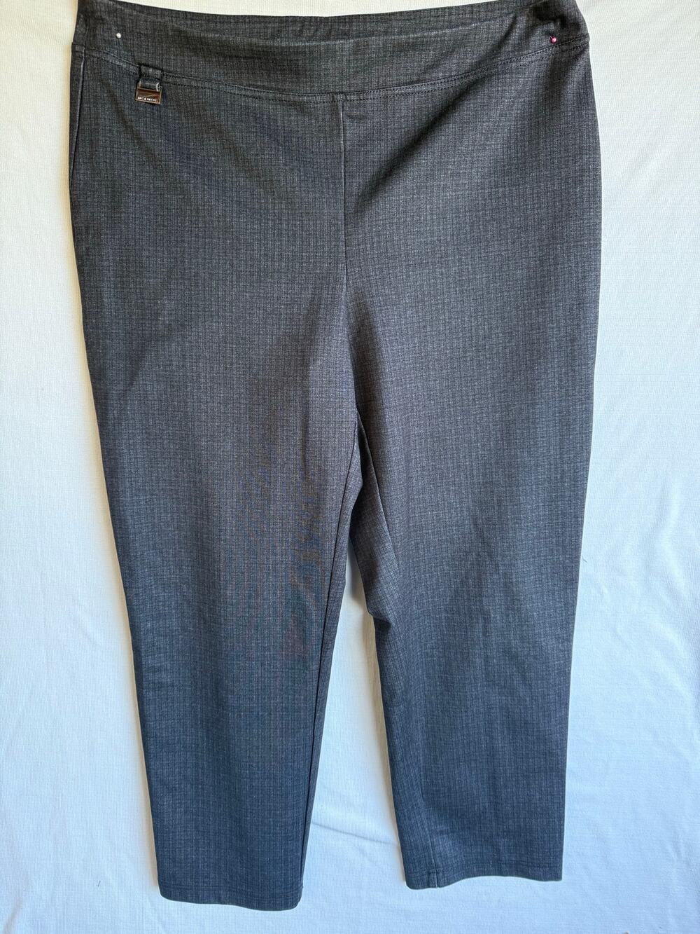 Zac & Rachel pull-on dress pants are designed in a classic charcoal gray heather